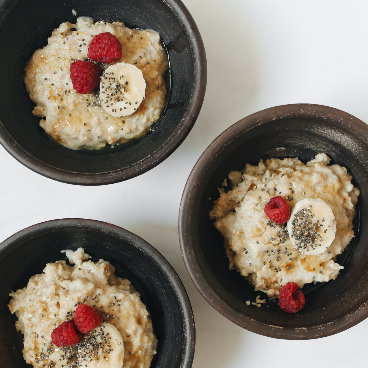 Sea Moss Oatmeal - Power Packed with Banana, Raspberry, and Chia Seeds